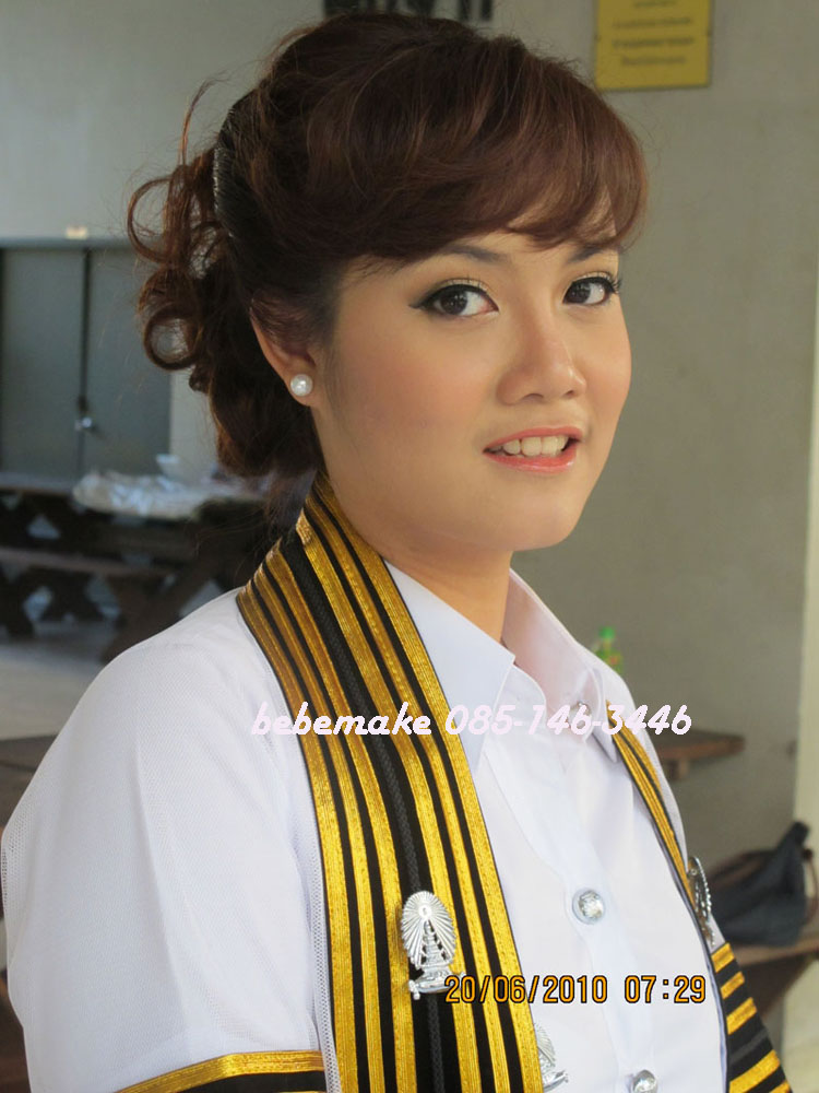 ทรงผมรับปริญญา ทรงผมรับปริญญา