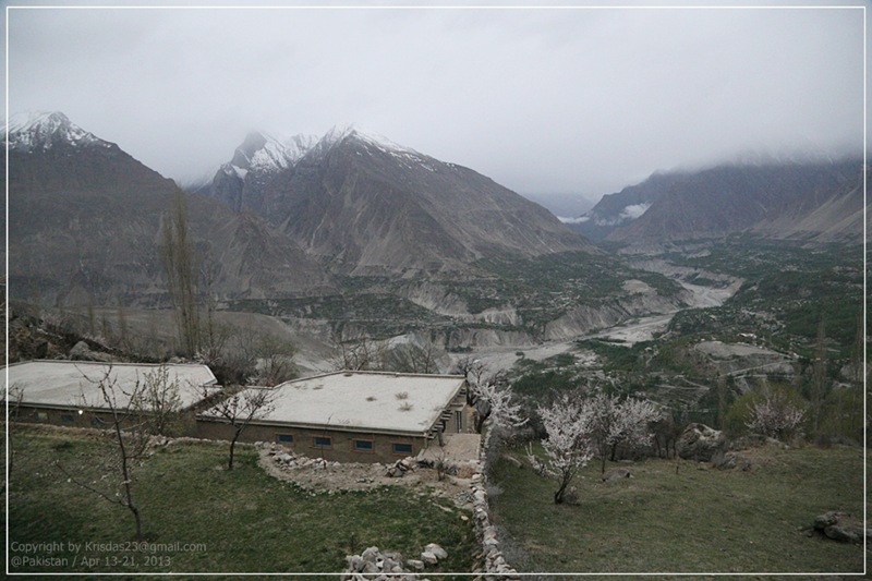 Pakistan 10