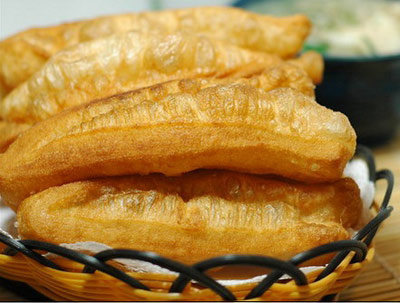 Fast Food Breakfast on Pouille                                            Fast Food Breakfast