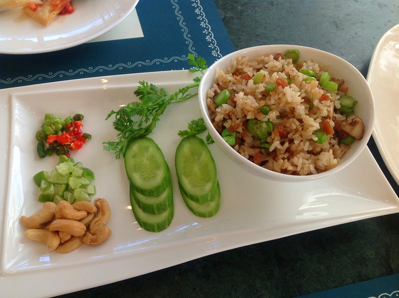 ข้าวผัดเจคิทเช่น