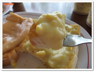มนต์ นมสด (mont) : ตรงข้ามศาลา มนต์ นมสด (mont) : ตรงข้ามศาลา