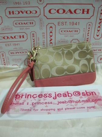 coach wristlets siambrandname