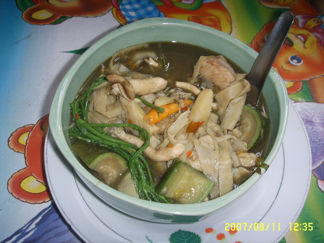มะกะโรนีไก่ A B C