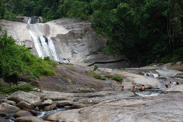 ผลการค้นหารูปภาพสำหรับ Phromlok Waterfall
