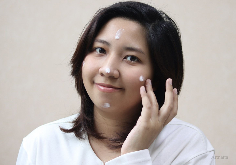 ครีมหน้าใส