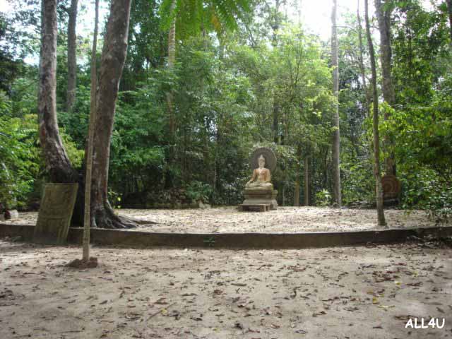 โบสถ์ เขาพุทธทอง