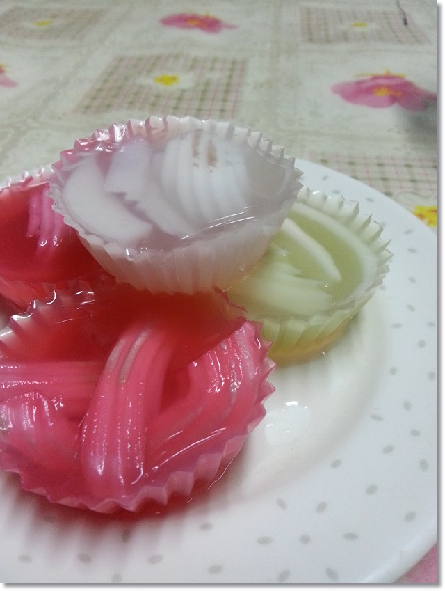 76. วุ้นมะพร้าวอ่อน (แบบไม่ใส่กะทิ)