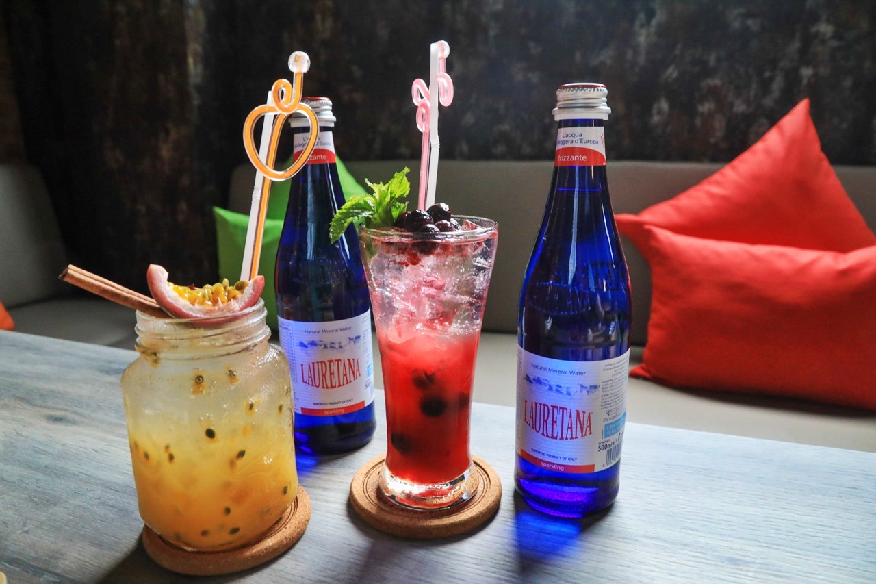 นึกถึงพิซซ่าอร่อยบางกรอบนึกถึง THE PRINTING HOUSE POSHTEL BANGKOK