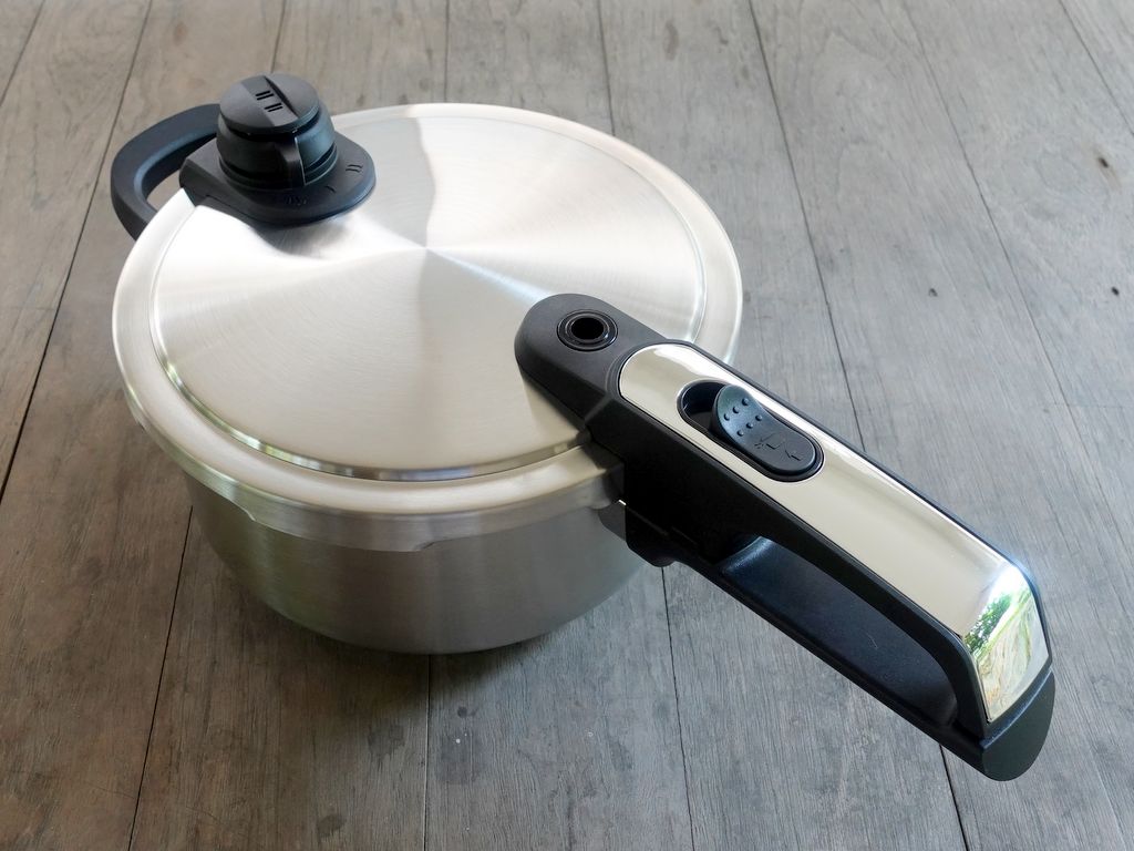 VARDESATTA หม้อความดัน (หรือกระทะความดัน) จาก IKEA