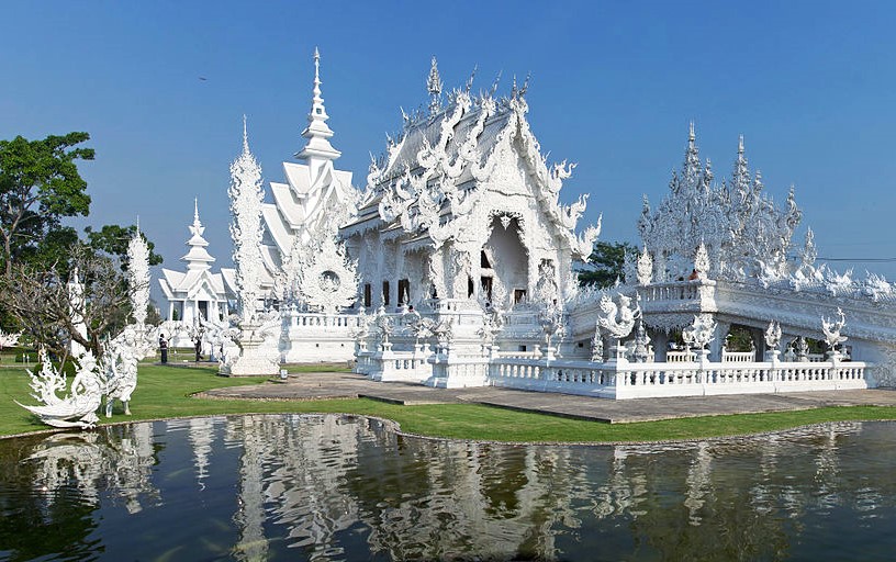 Wat Rong Khun Buddhist White Temple Chiang Rai Thailand