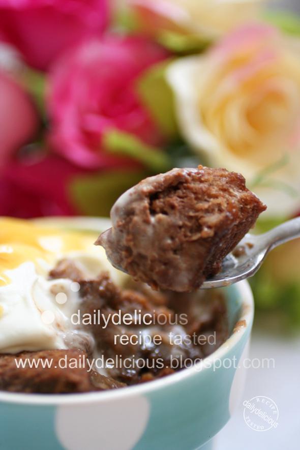 dailydelicious * BITTERSWEET CHOCOLATE BREAD