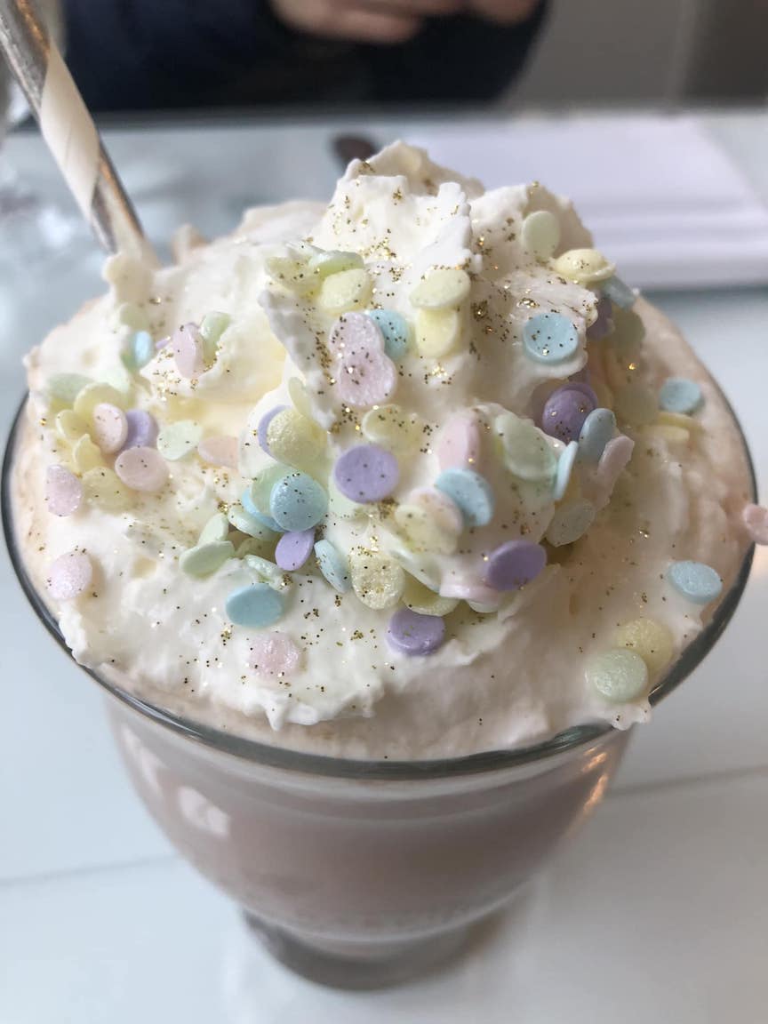 ร้าน CAKE & BAKE SHOP Indianapolis