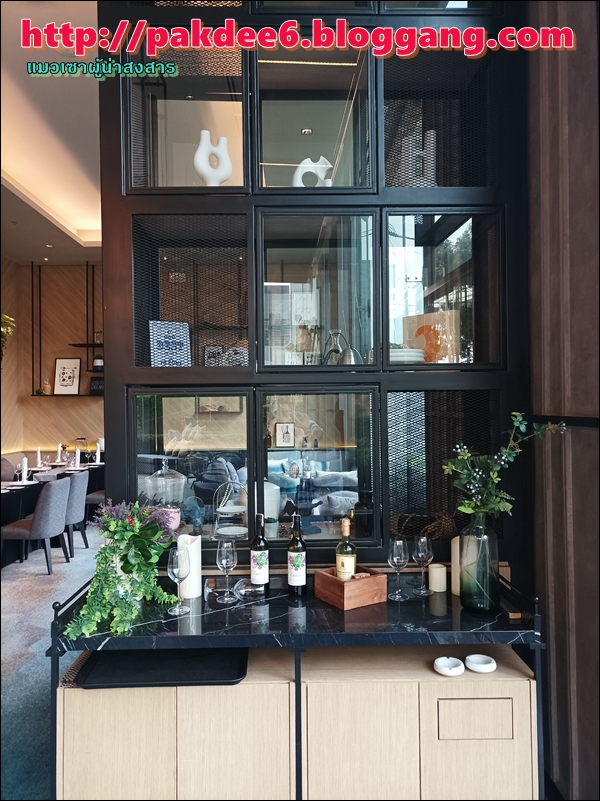 The Hub Bar & Deli Holiday Inn Siracha Laemchabang