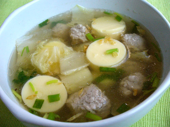 BlogGang.com : : Pikless : ~*~แกงจืดผักกาดขาวเต้าหู้หมูสับ~*~ Bloggang.Com : : Pikless : ~*~แกงจืดผักกาดขาวเต้าหู้หมูสับ~*~
