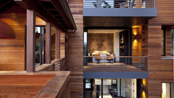 Western Red Cedar Siding Home blends country