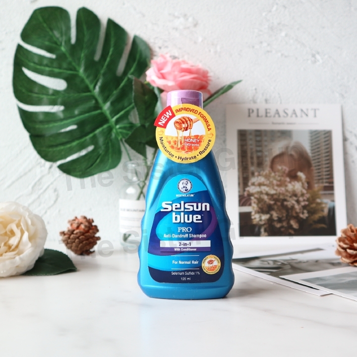 Selsun Blue Pro Anti-Dandruff Shampoo 2-in-1 แชมพูขจัดรังแค สูตรสีม่วง