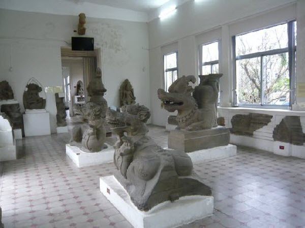 ´ Museum of Cham Sculpture Da Nang
